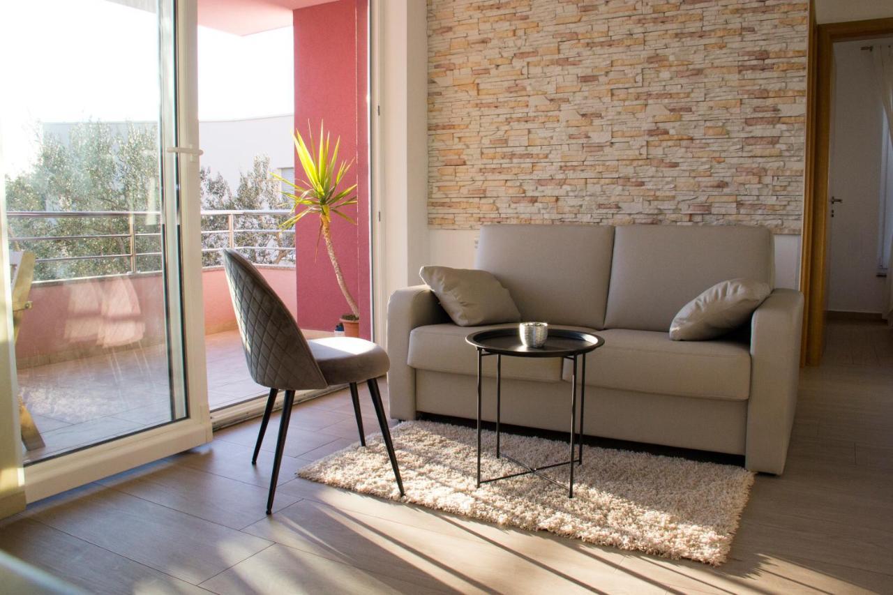 Apartments Karla Бибинье Экстерьер фото