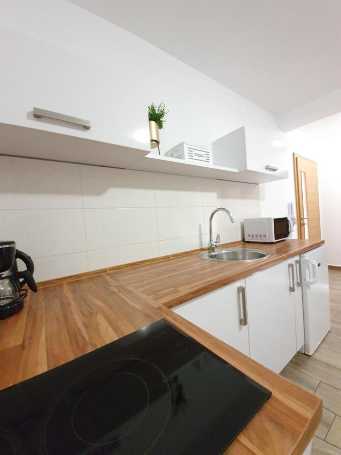 Apartments Karla Бибинье Экстерьер фото